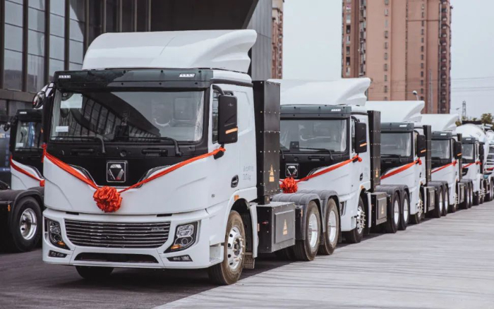 “綠”見安徽,！百臺徐工新能源牽引車強勢入駐