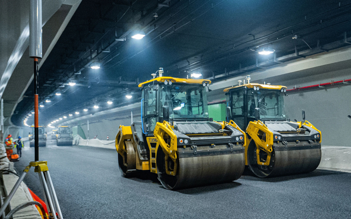 XD135TIV壓路機：智能施工時代的高效利器,！
