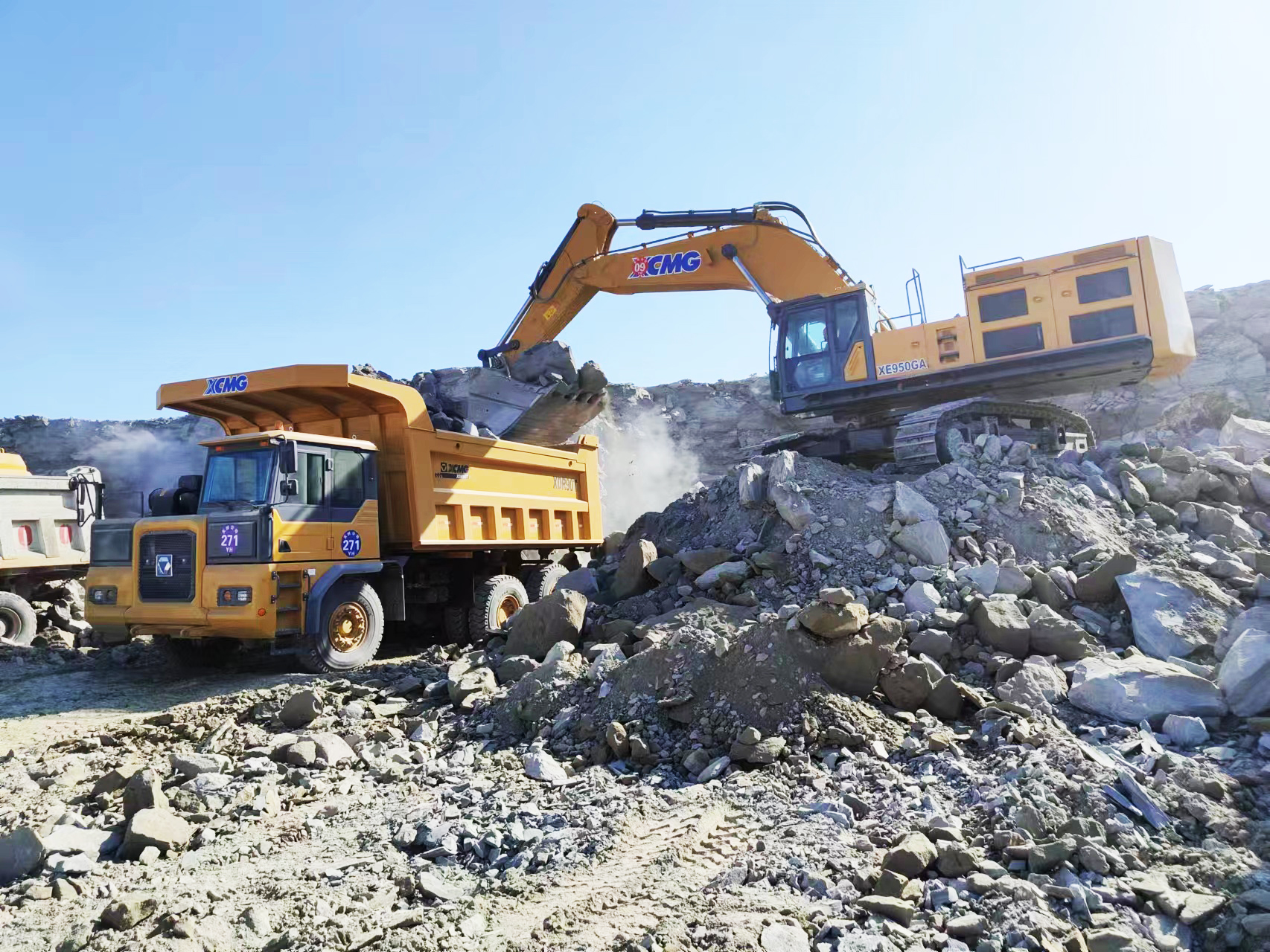 “黃金搭檔”—XE950GA與XDR90完美組合,，高效賦能礦山開采